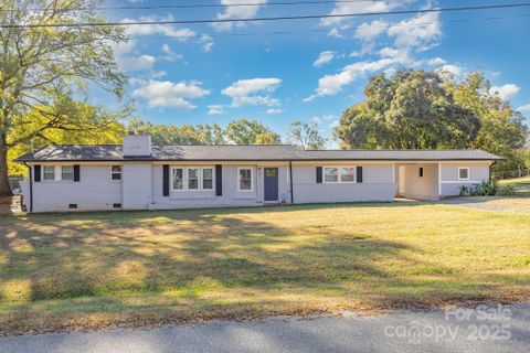 41 Fleetwood Drive