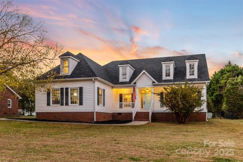 907 Houston Drive sold home in Wesley Woods, Monroe, NC