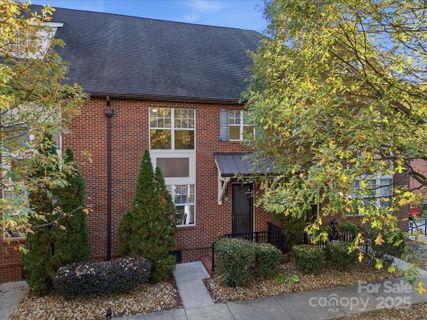 Previously sold for $335,000