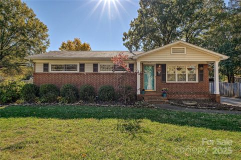 1514 Briarfield Drive