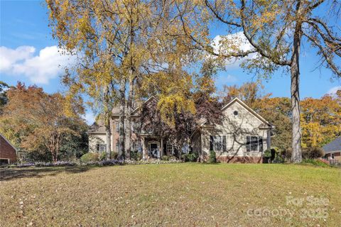839 Craigmont Lane sold home in Kings Crossing, Concord, NC