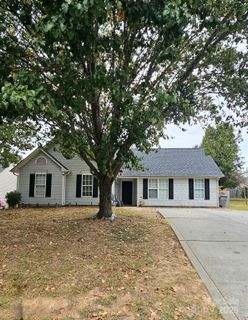 2761 Thistle Brook Drive sold home in Remington Estates, Concord, NC