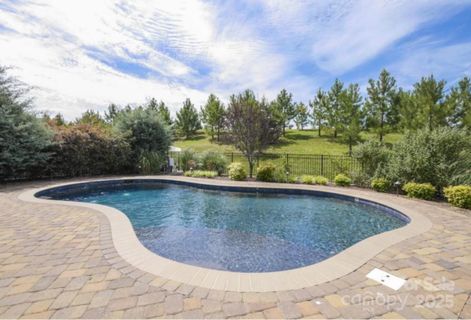 6006 Magna Lane