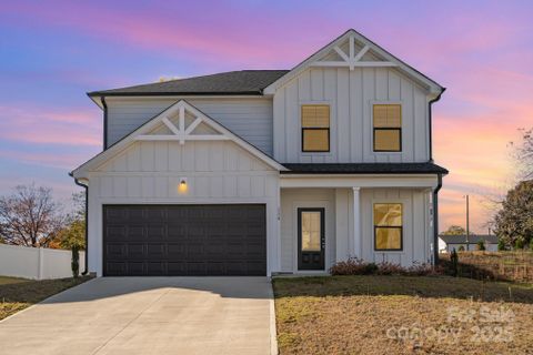 114 Silverwood Court sold home in Silverwood Court, Mooresville, NC