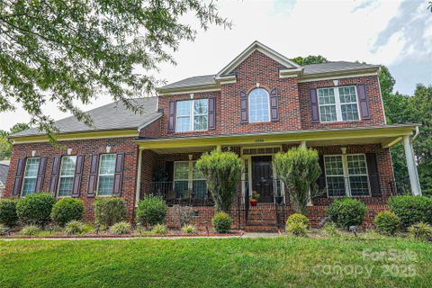 3208 Bur Oak Drive