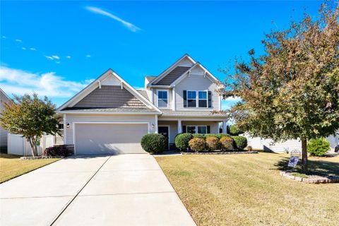 183 Water Ski Drive pending home in Hidden Lakes, Statesville, NC