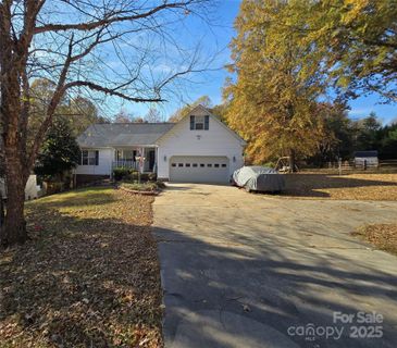 462 Cress Loop Road
