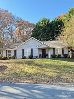 629 Drury Drive sold home in Shady Glen, Charlotte, NC