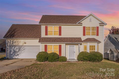 5812 Autumn Trace Lane sold home in Alexis Pointe, Indian Trail, NC
