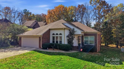 5204 Tedorill Lane active home in Carsons Pond, Charlotte, NC