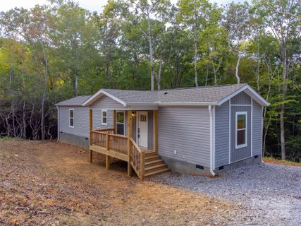 A home in Nicely Oaks, Hayesville