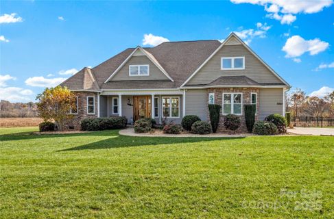 A home in Jordan Gate, East Bend