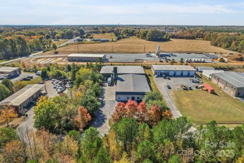3213 Westwood Industrial Drive