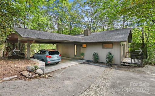 107 Amakola Court