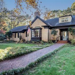 322 Valley Stream Road