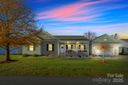 494 Riverwind Drive sold home in Hendersonville, SC