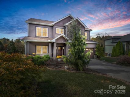 27 Drakes Meadow Lane sold home in Drakes Meadow, Arden, NC