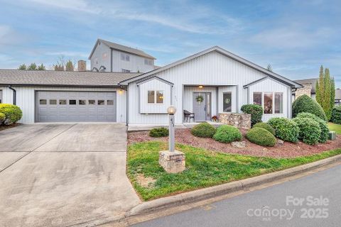411 Kyfields Street sold home in Kyfields, Weaverville, NC