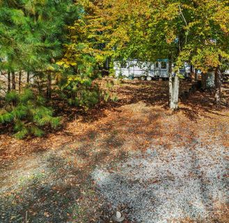 101 Deer Park Road active home in Twin Harbor, Mount Gilead, NC