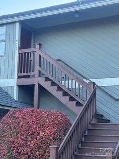 550 Windswept Drive sold home in Windswept Views, Asheville, NC