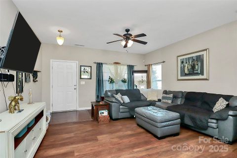 4175 Broadstairs Drive sold home in Ramsgate, Concord, NC
