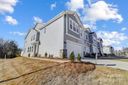 9204 Pagoda Oak Drive sold home in Charlotte, SC