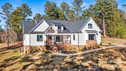 1394 Scenic Lane