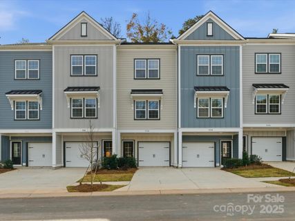 3136 Butler Hill Drive sold home in Sycamore Trail, Matthews, NC