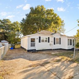 811 Cherry Road