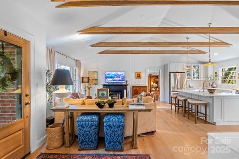 112 Pearson Drive sold home in Historic Montford, Asheville, NC
