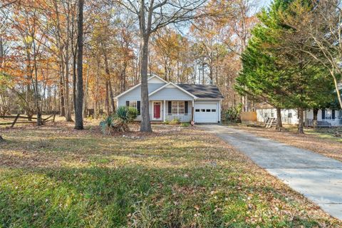 6705 1st Avenue sold home in Green Meadows, Indian Trail, NC