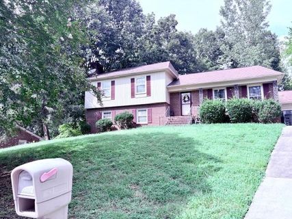 Previously sold for $390,000