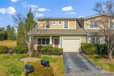 68 Fox Briar Drive sold home in Fox Glen, Fletcher, NC