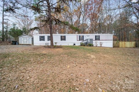 4120 Glenola Drive sold home in Wisackola Park, Waxhaw, NC