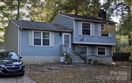 8424 Othello Place sold home in Holly Hills, Charlotte, NC