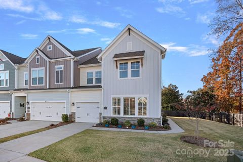 8130 Houser Street sold home in The Retreat At West Catawba, Cornelius, NC