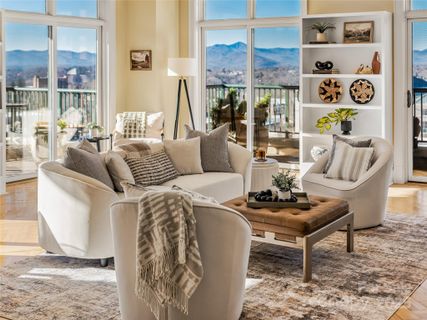 Previously sold for $1,575,000
