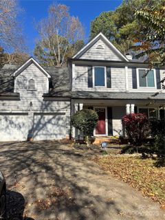 7605 Hinman Circle