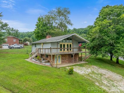 18 Briar Fork Way