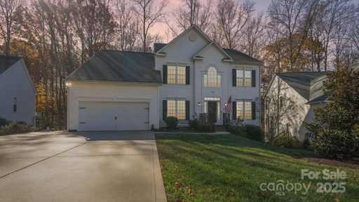 112 Sugar Thyme Lane sold home in Cherry Grove, Mooresville, NC