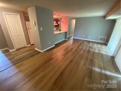 9409 Old Concord Road sold home in Shannon Green, Charlotte, NC