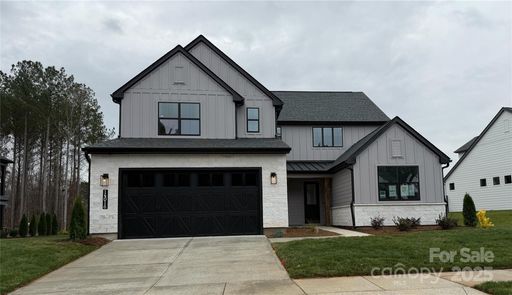 14016 Roosevelt Grove Drive sold home in Amara Chase, Huntersville, NC