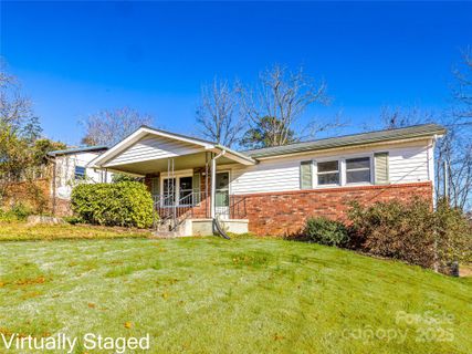 10 Ridge Avenue