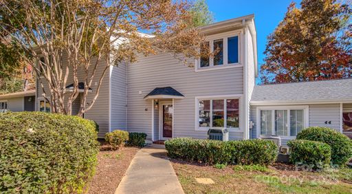 43 Hollybrook Drive sold home in Hollybrook Condos, Asheville, NC