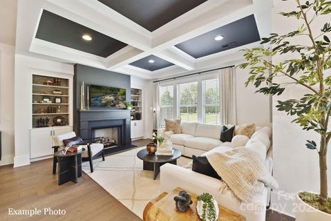 5044 Elm View Lane
