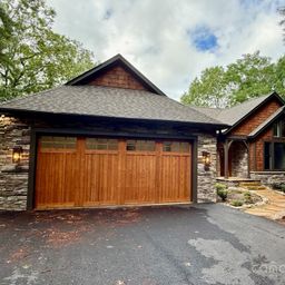 5039 Connestee Trail