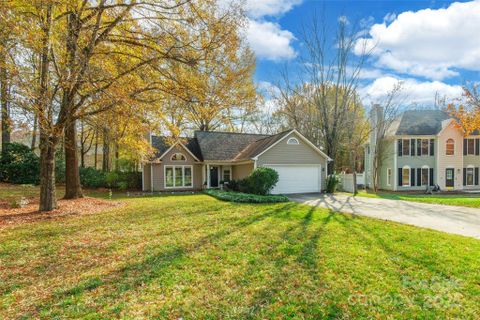 2418 Kirkholm Drive sold home in The Heathers, Matthews, NC