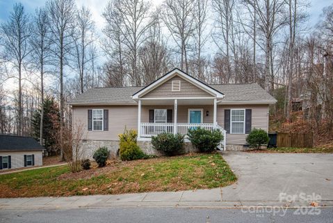 263 Newberry Drive sold home in Addison Creek, Fletcher, NC