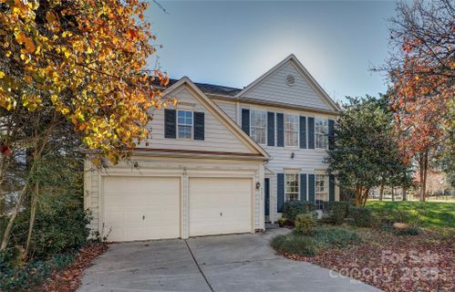 5523 Bentgrass Run Drive