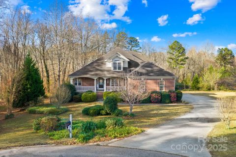 1038 S Devonpark Place sold home in Cameron Glen Phase 2, Salisbury, NC